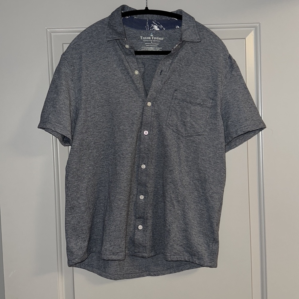 Men’s Tailor Vintage button down shirt